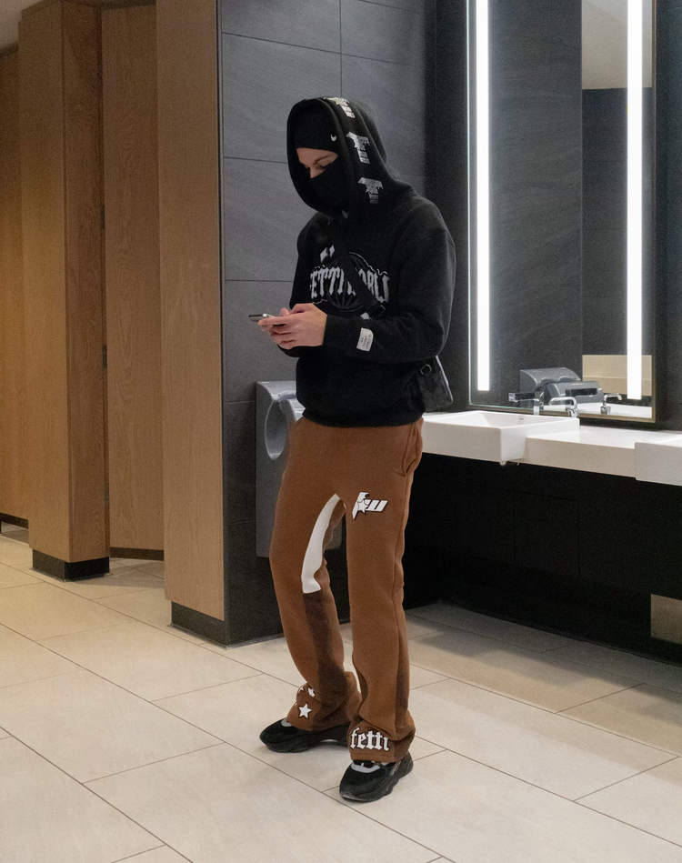 FETTI WORLD Fetti World Lifestyle